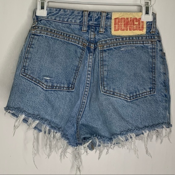 Vintage 90s authentic distressed BONGO denim frayed studded shorts size 7 - Picture 7 of 7